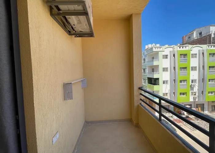 Bayt Hassan A12 - 2 Bedrooms European New Apartman *